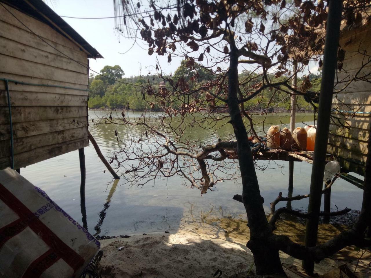 Sandbank Restaurant & Camping Koh Rong Kaoh Touch Bagian luar foto
