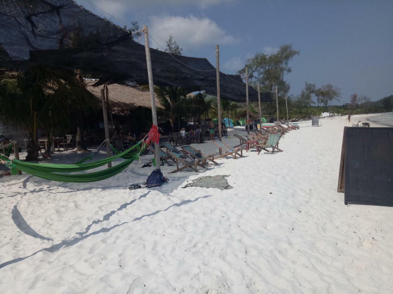Sandbank Restaurant & Camping Koh Rong Kaoh Touch Bagian luar foto