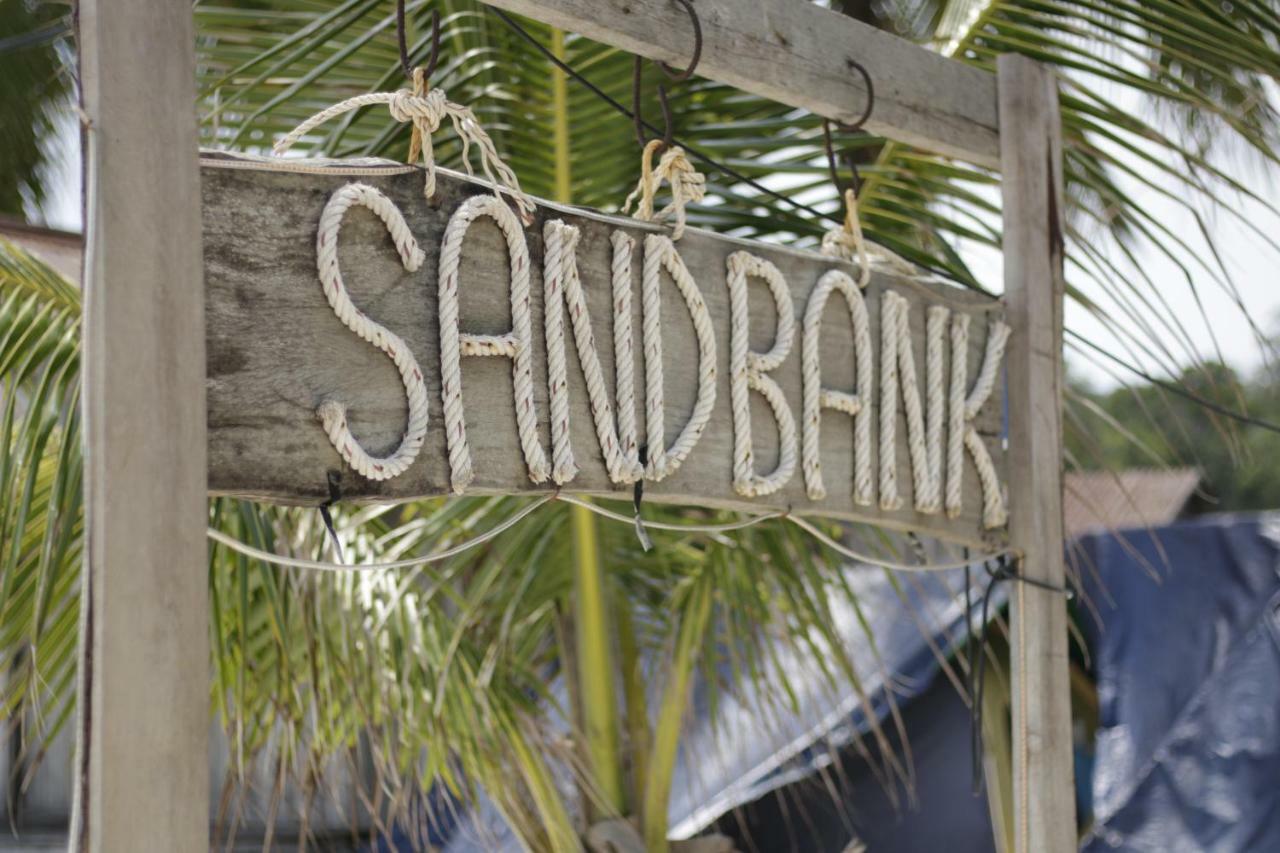 Sandbank Restaurant & Camping Koh Rong Kaoh Touch Bagian luar foto